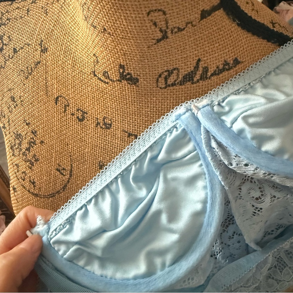 Baby Blue Lace Corset-Esquire Bodysuit - Picture 5 of 6
